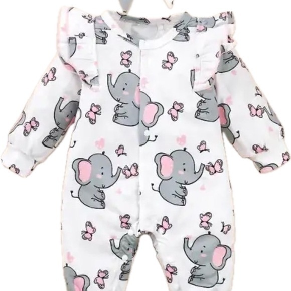 New baby girl sleeper “elephants” 0-1 month - Picture 1 of 6